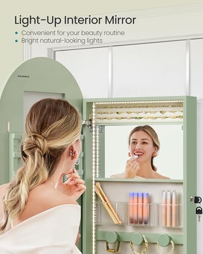 Wide Jewelry Organizer