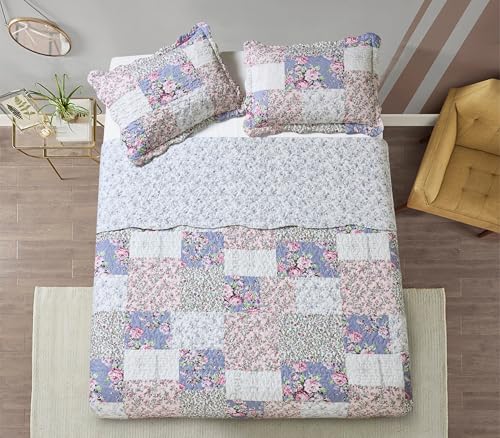Blue & Pink Roses Toile Lively Patchwork Quilt Set