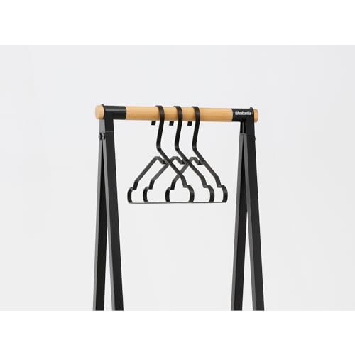 Linn Clothes Rack