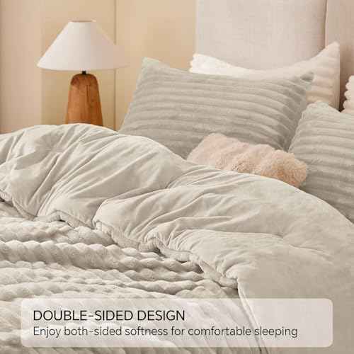 Fleece Full Comforter Set