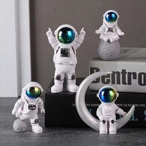 Gradient Astronaut Figurines Statue Set of 4 (4 Count)