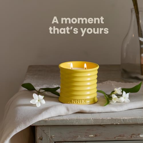 Lily of the Valley & Jasmine Luxury Strong Scented Candle