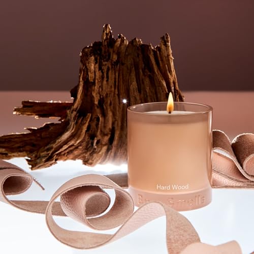 Hard Wood Leather Candle (8.5 Ounce)