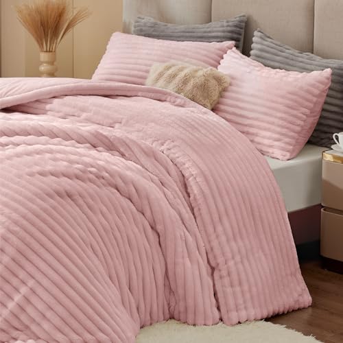 Fleece Queen Comforter Set
