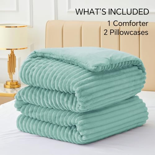Fleece Queen Comforter Set