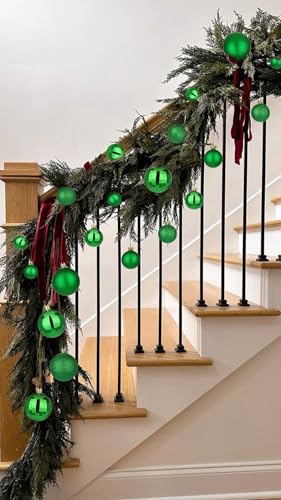 50pcs Christmas Ball Ornaments Dark Green Small Shatterproof Christmas Tree Decorations Xmas Tree Xmas Ornaments Balls with Hanging Loop for Halloween Xmas Wedding Holiday Party Wreath Home Decor