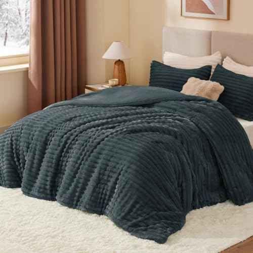 Fleece Oversized Queen Comforter Set
