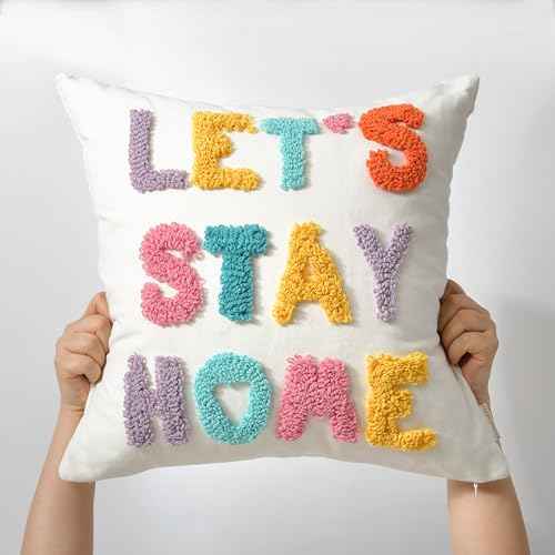 Boho Pillow Covers 18 * 18 Inch Handcrafted Loop Yarn Lettering