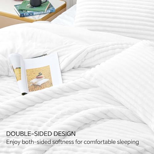Fleece Queen Comforter Set