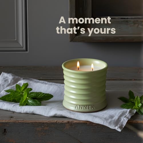 Melon & Juniper Luxury Scented Candle