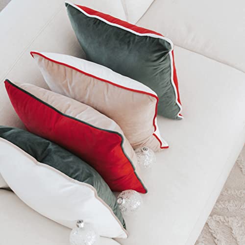 Christmas Decorative Throw Pillow Covers Cushion Cases (4 Count)