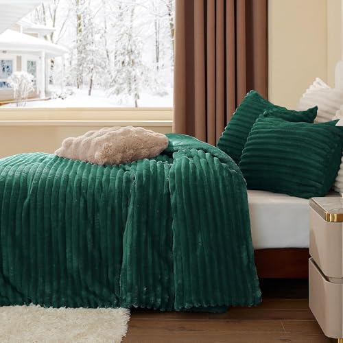 Fleece Full Comforter Set
