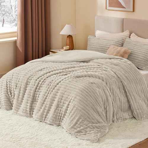Fleece Full Comforter Set