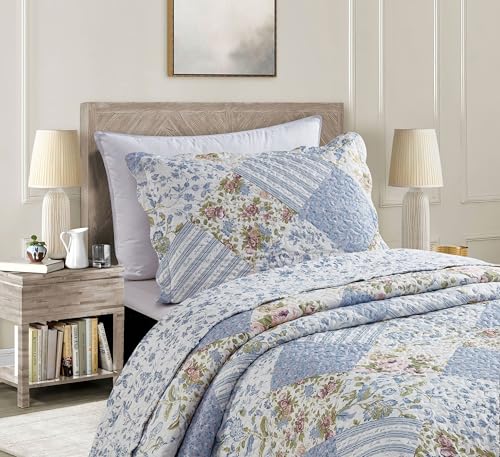 Blue Roses Patchwork Quilt Set
