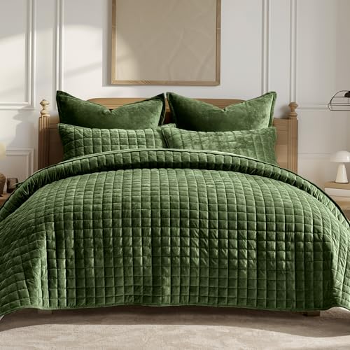 Channel Box Stitch Velvet Quilt Set