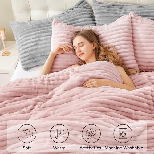 Fleece Full Comforter Set
