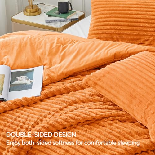 Fleece Queen Comforter Set