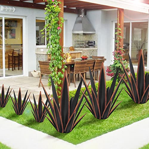 24" Metal Agave Plant Outdoor Decor