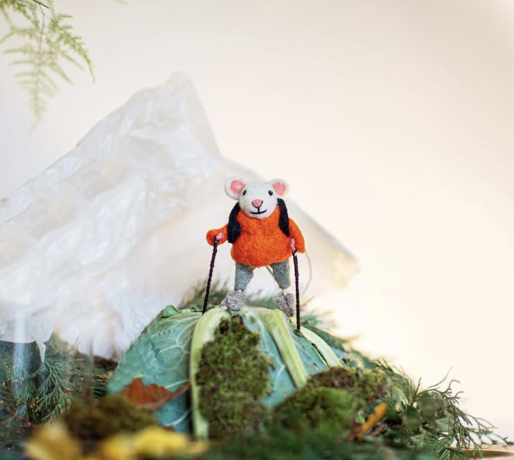Hand Felted Hiking Mouse