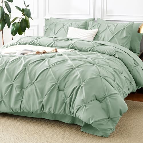 King Size Comforter Set Sage Green (7 Count)