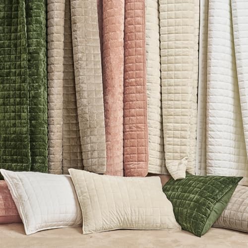 Channel Box Stitch Velvet Quilt Set