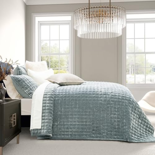 Velvet Quilt Set