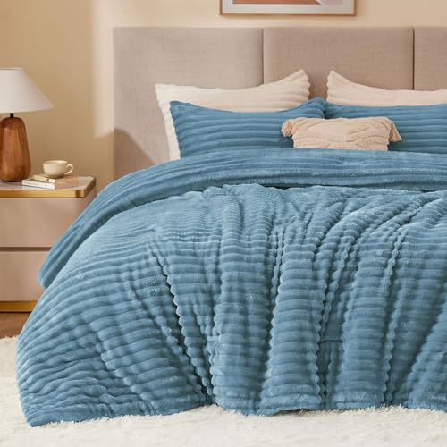 Fleece Oversized Queen Comforter Set