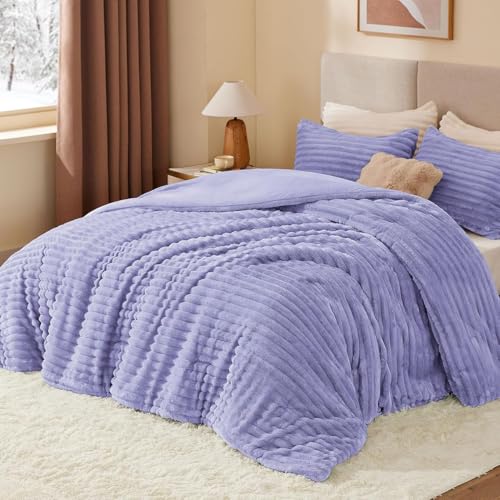 Fleece Full Comforter Set