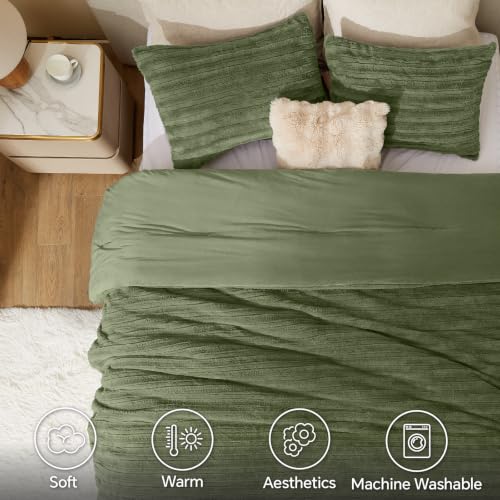 Faux Fur Queen Comforter Set