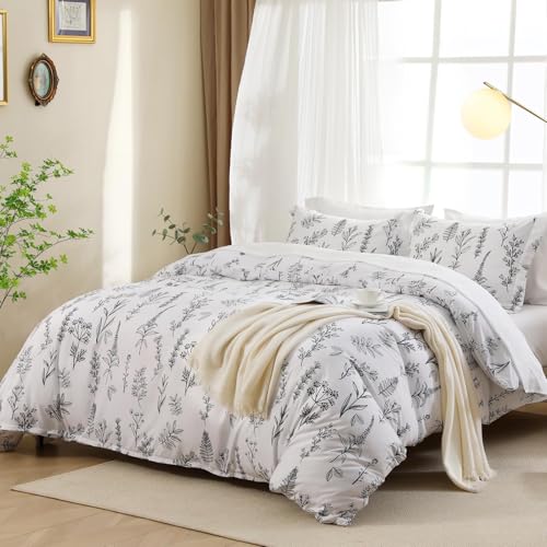 White Bed in a Bag Queen 7 Pieces