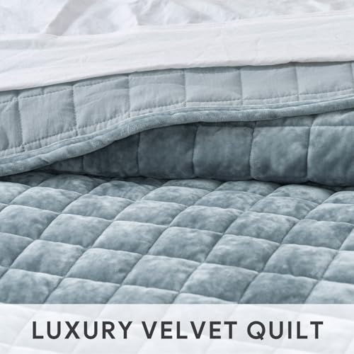 Velvet Quilt Set
