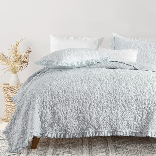Light Blue Ruffled Quilt Twin Size