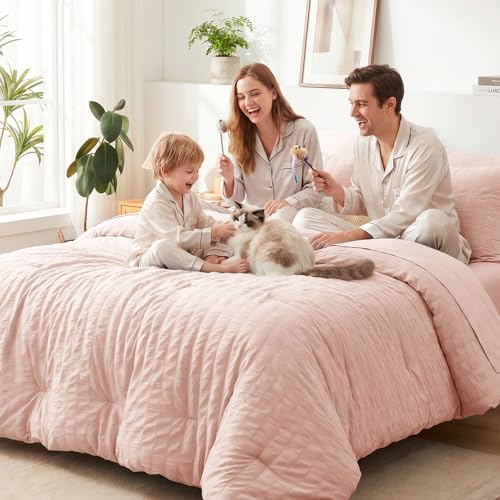 King Size Comforter Set 7 Pieces Blush Pink Seersucker Bed in a Bag