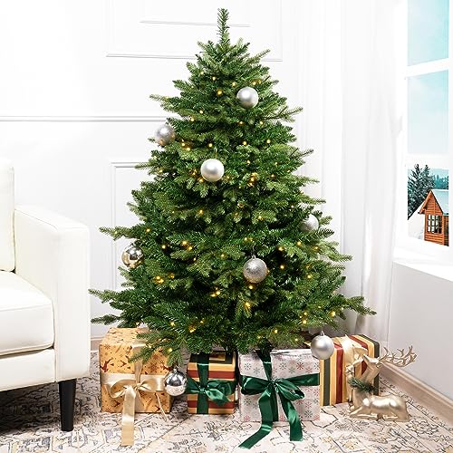 4.5ft Artificial Prelit Rustic Christmas Tree