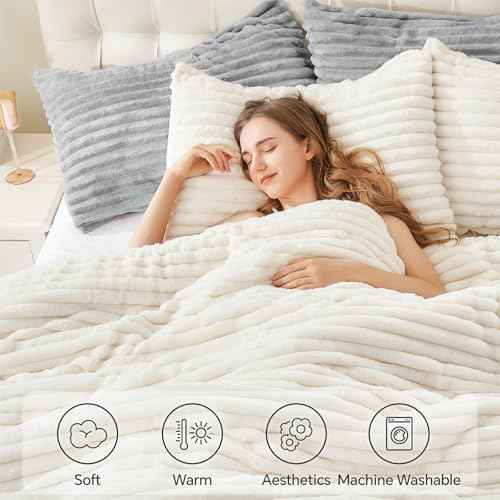 Fleece California King Comforter Set