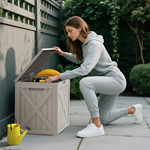 31 Gallon Deck Box
