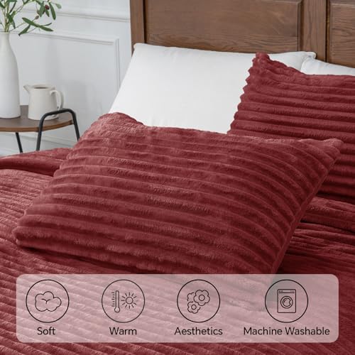 Fleece Queen Comforter Set