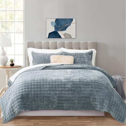 Channel Box Stitch Velvet Quilt Set