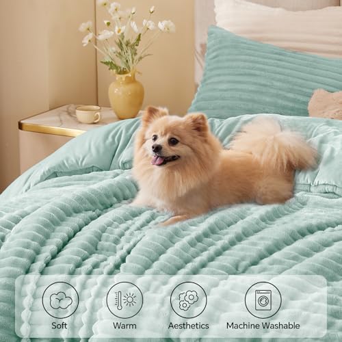 Fleece Twin Twin XL Comforter Set