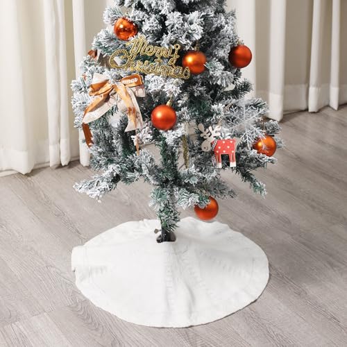 18" White Knitted Tree Skirt