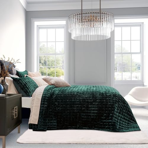 Channel Box Stitch Velvet Quilt Set