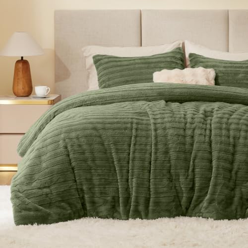Faux Fur Queen Comforter Set