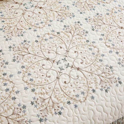 Elegant Embroidered Quilt Set Farmhouse Patchwork Reversible Bedspread Coverlet 3 Piece Cotton Quilted Bedding Set for All Season