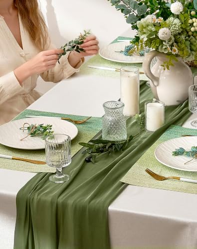 Gradient Green Woven Placemats Set of 6 (3 Count)