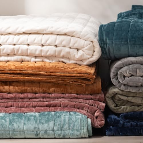 Channel Box Stitch Velvet Quilt Set