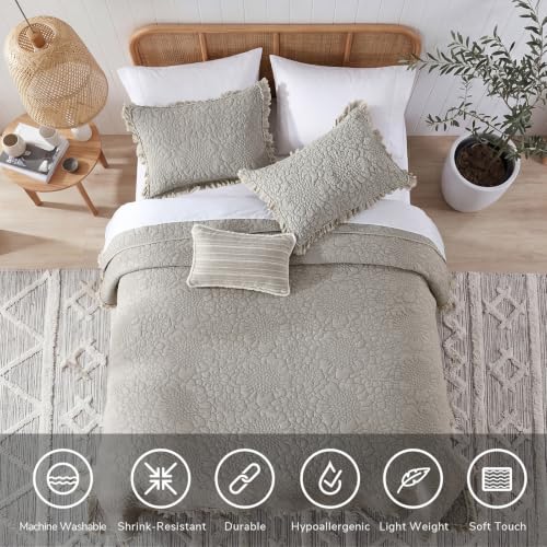 Beige Ruffled Quilt Twin Size
