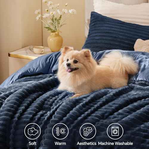 Fleece Oversized Queen Comforter Set