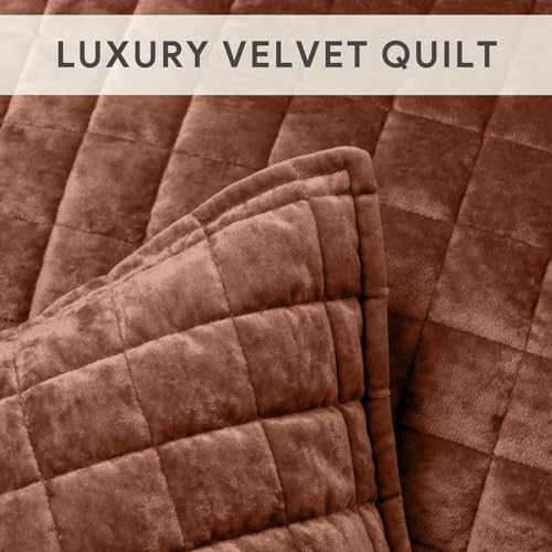 Channel Box Stitch Velvet Quilt Set