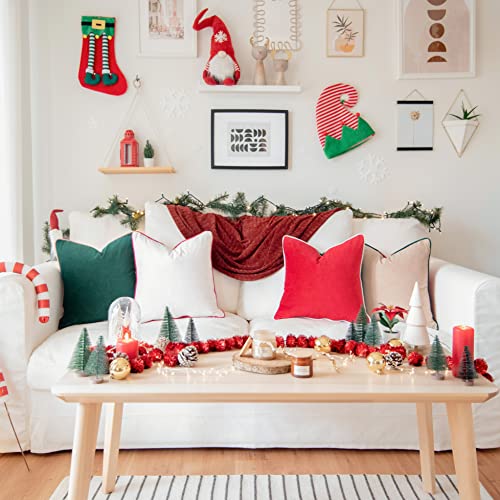 Christmas Decorative Throw Pillow Covers Cushion Cases (4 Count)