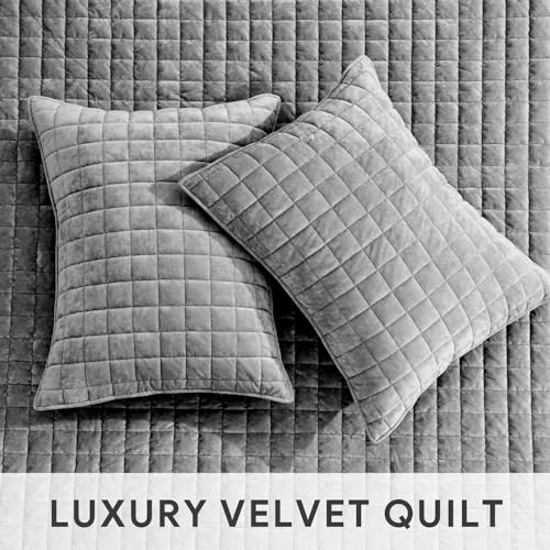 Channel Box Stitch Velvet Quilt Set